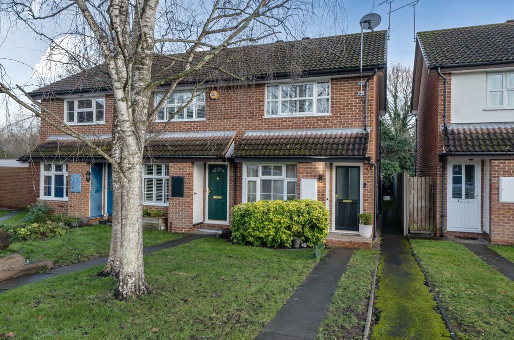 Property photo 1 of 16 1401692-17-696A6E...