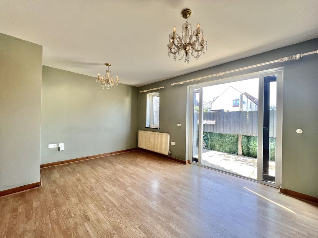 Property photo 3 of 14 Gallery