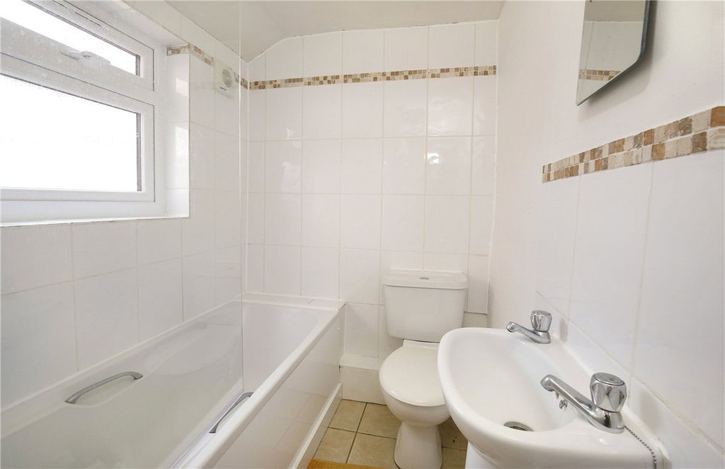 Property photo 3 of 9 Picture No. 02