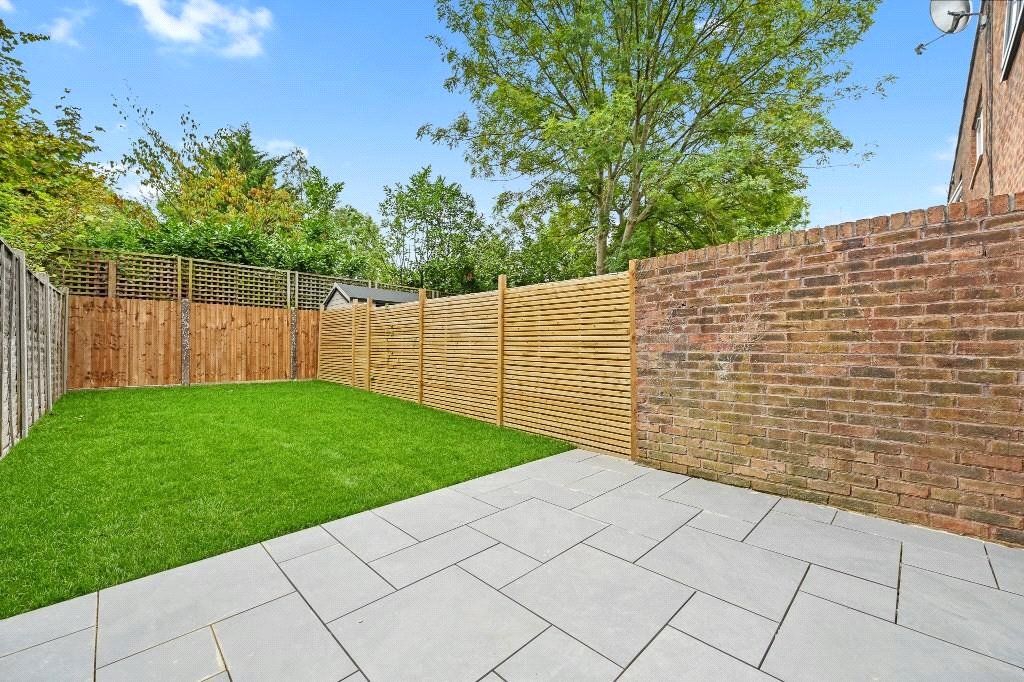 Property photo 3 of 6 Picture No. 04