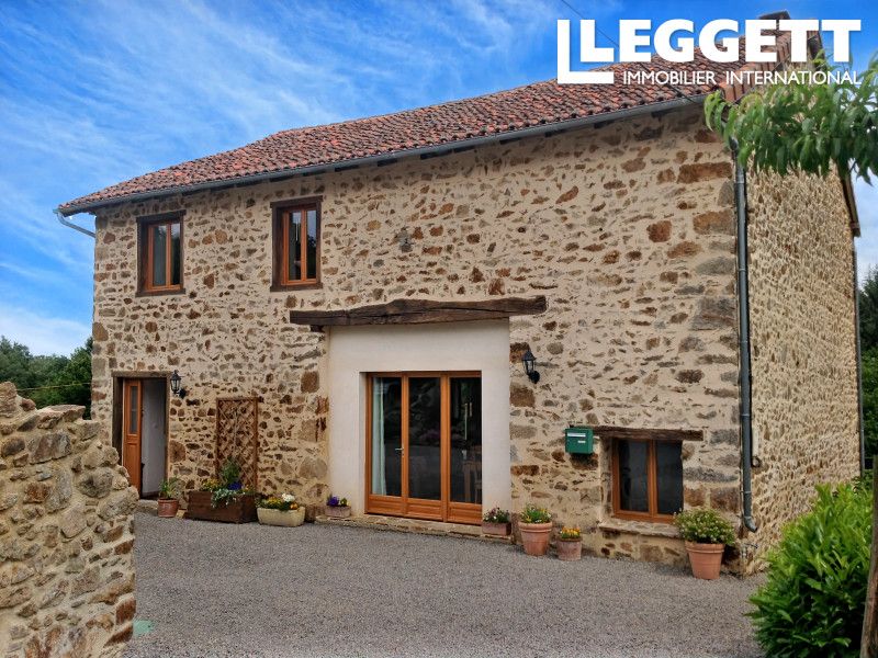 Property photo 2 of 10