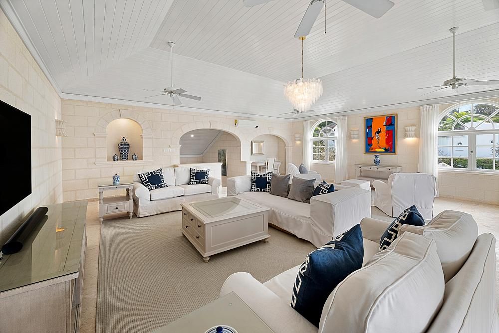 Property photo 3 of 21 Coral House