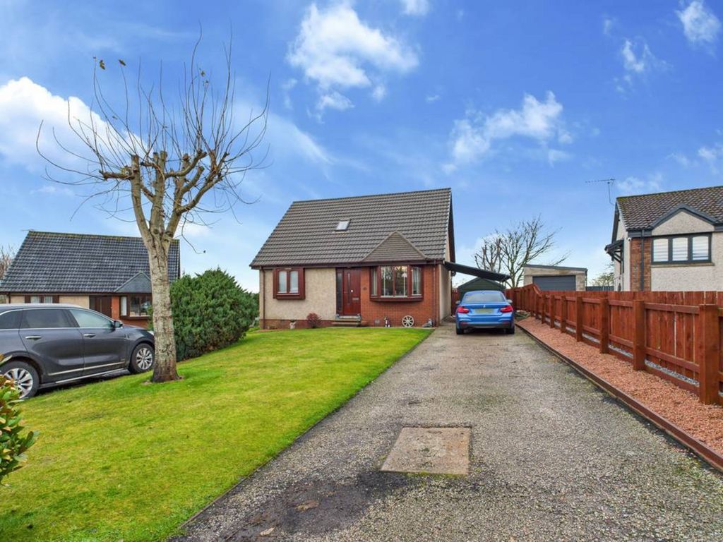 Property photo 1 of 30