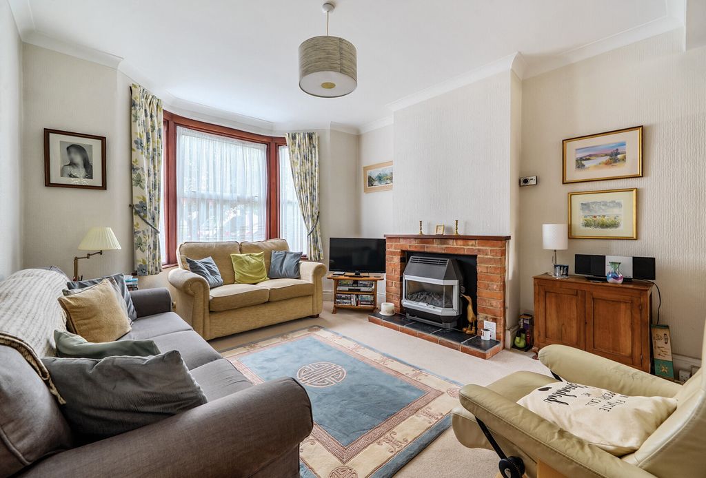 Property photo 3 of 15 1340100-11-68A30d...
