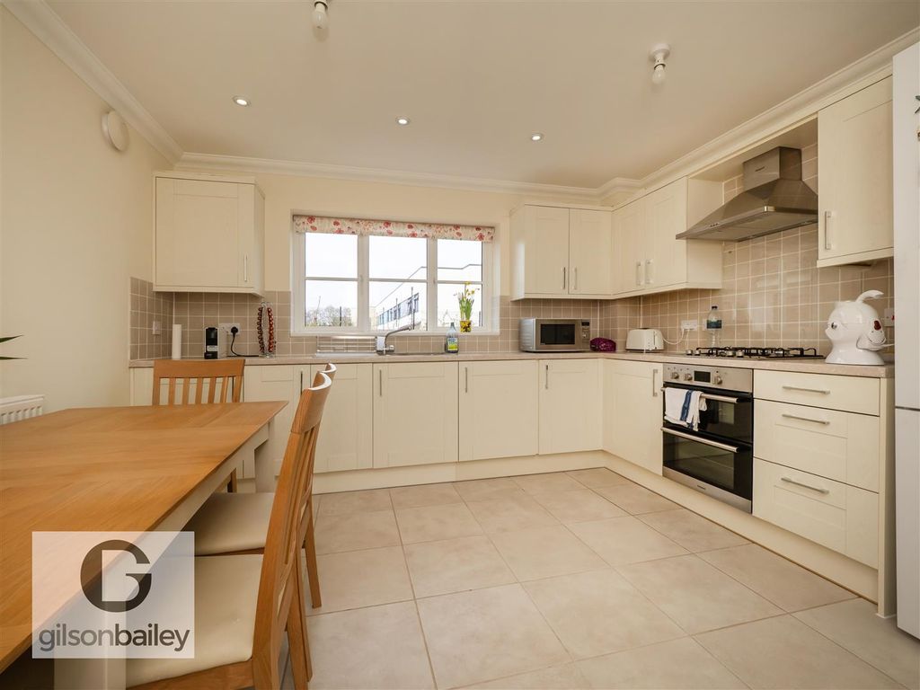 Property photo 2 of 34 87Avocetrise-30.Jpg