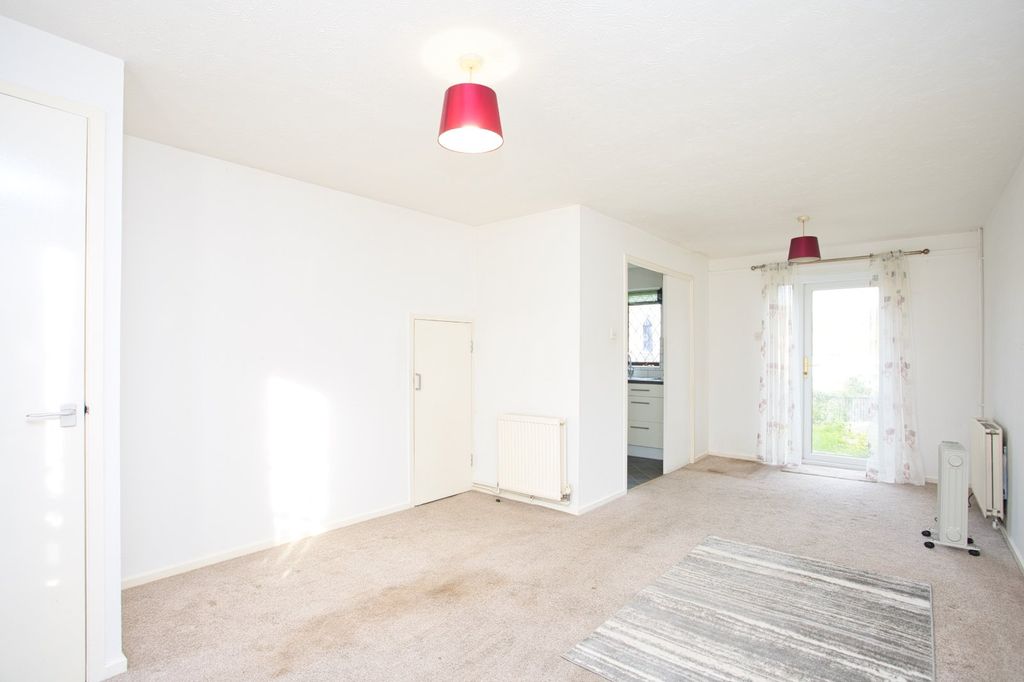 Property photo 3 of 7 Picture 3