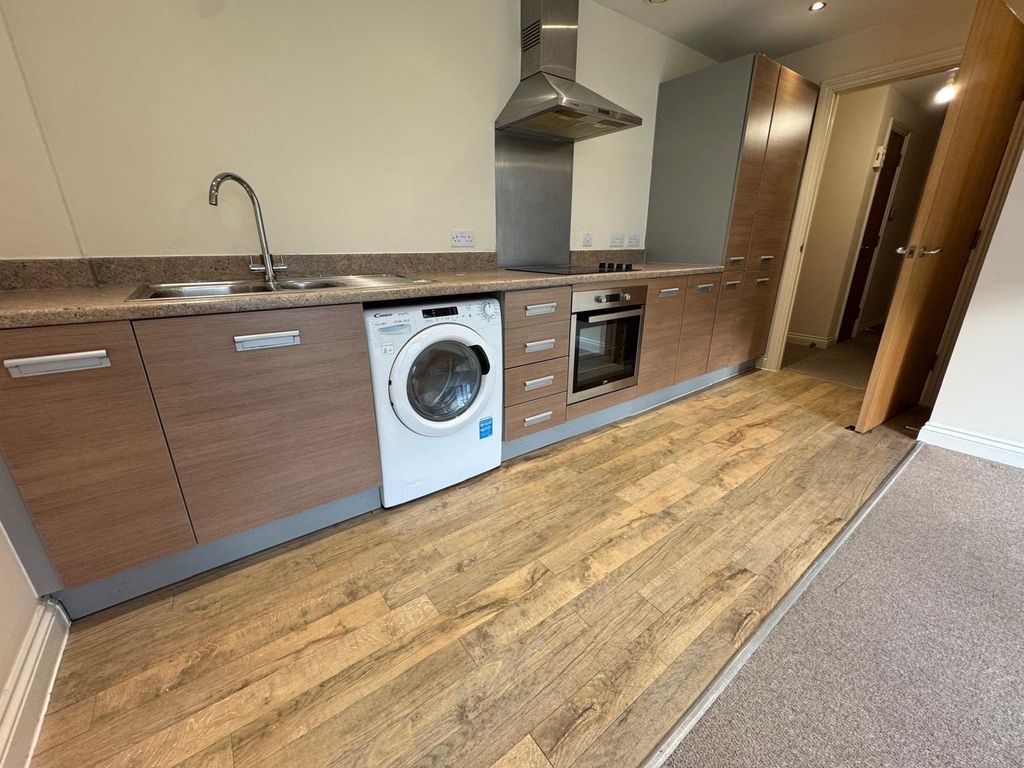 Property photo 1 of 5 Picture No. 04