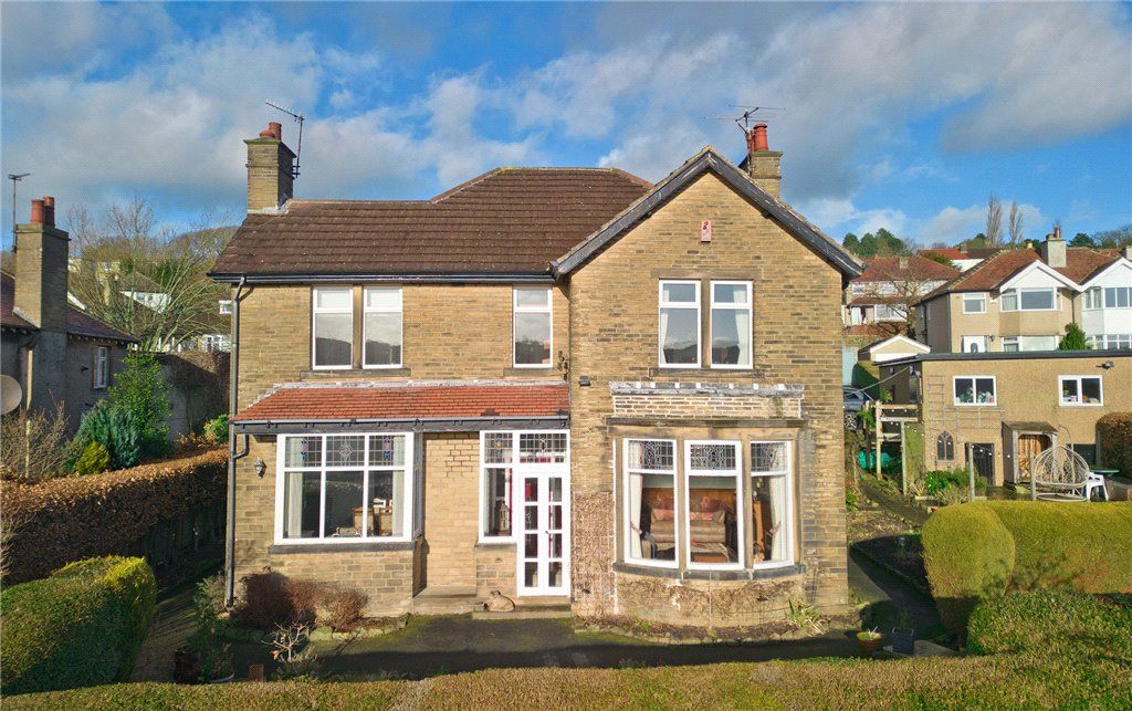 Property photo 1 of 24 External