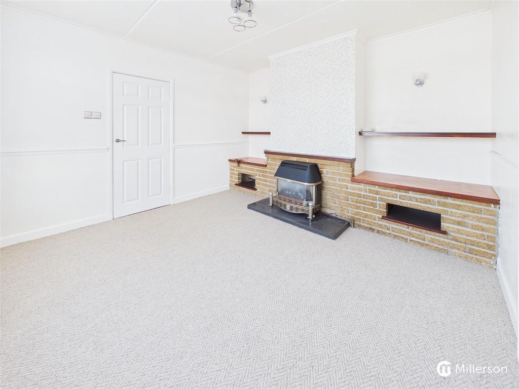 Property photo 2 of 12 Living Room