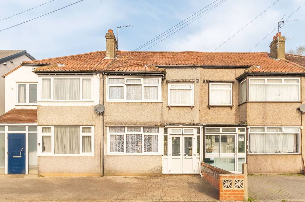 Property photo 2 of 15