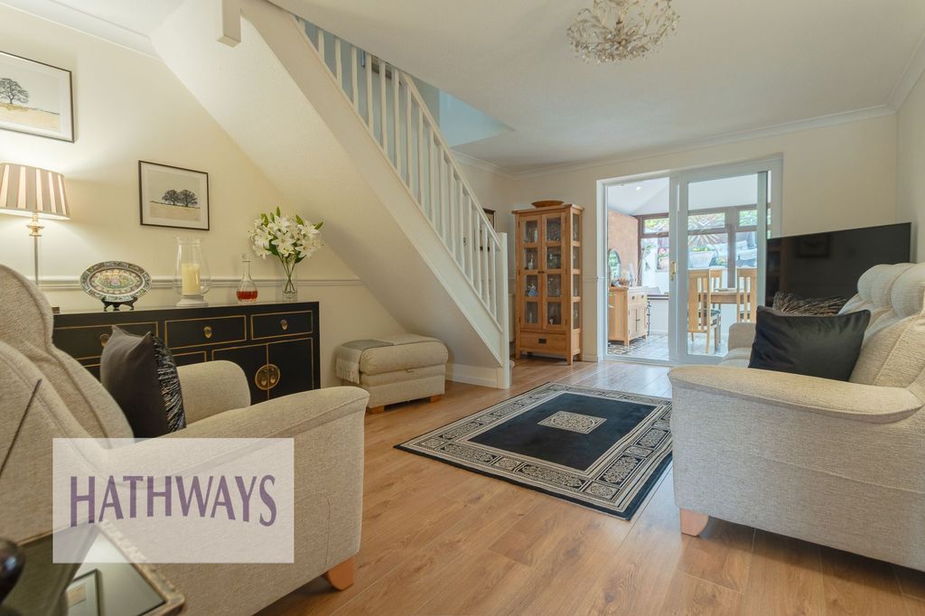 Property photo 3 of 46