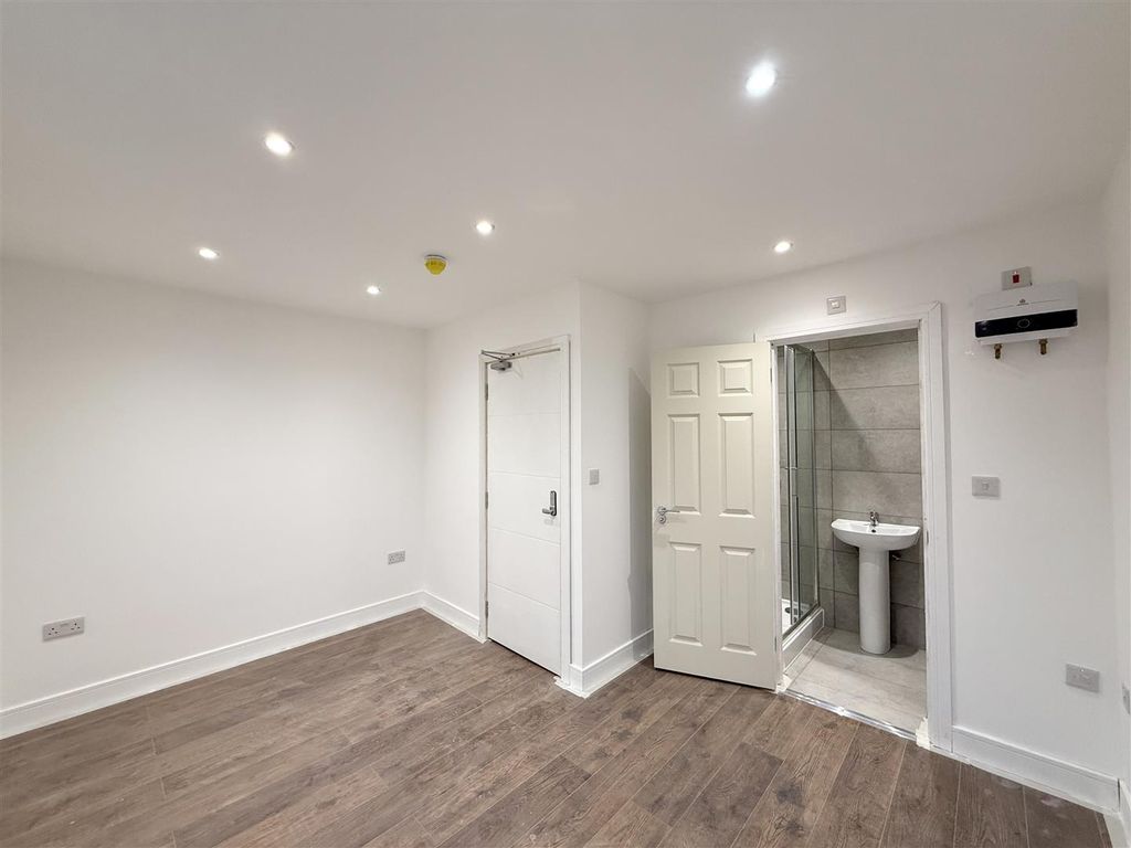 Property photo 1 of 7 Img_4960.Jpg