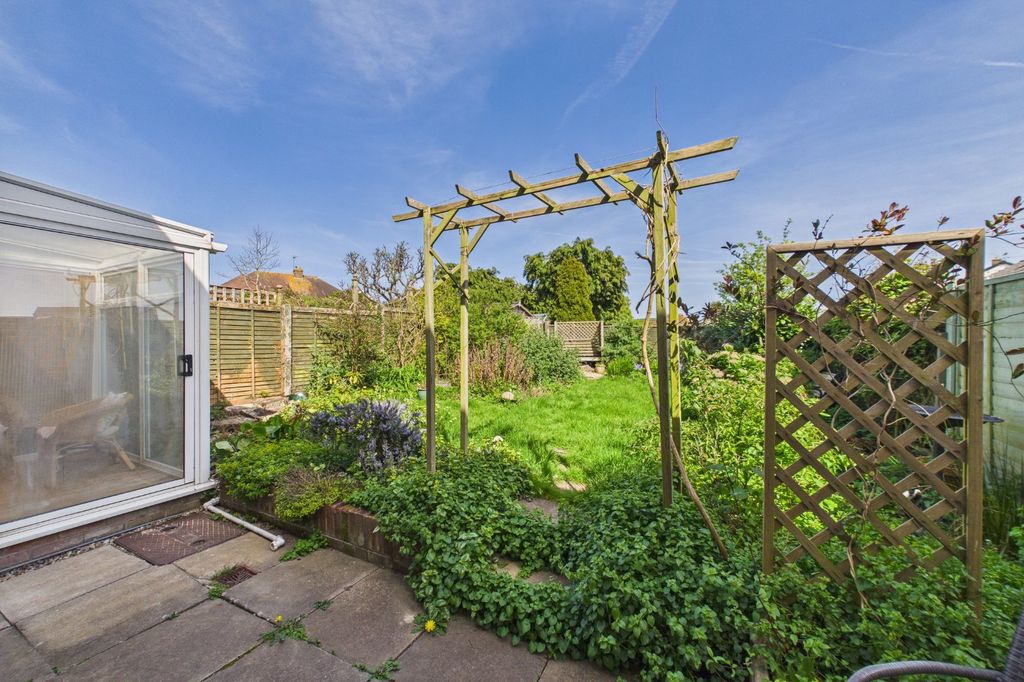 Additional image 14 of 4 bed semi-detached house to rentThe Downs, Portishead, Bristol BS20