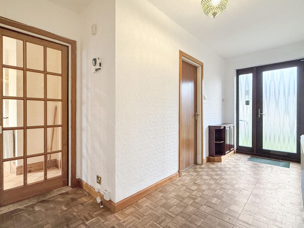 Property photo 2 of 26 Hallway