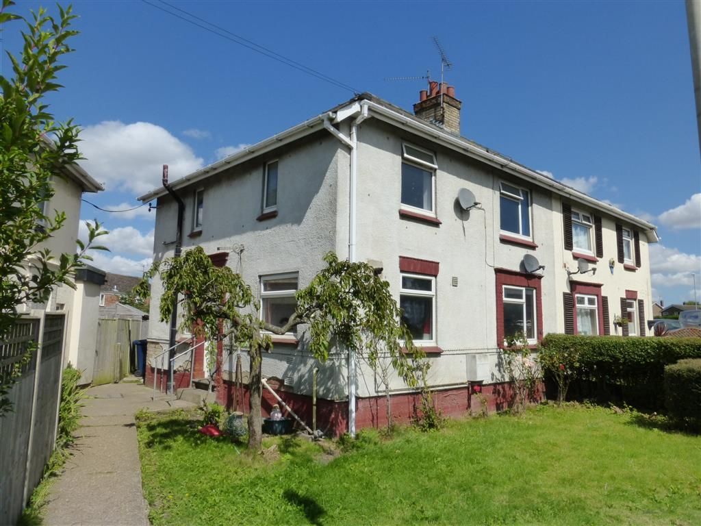 Property photo 1 of 2 Front