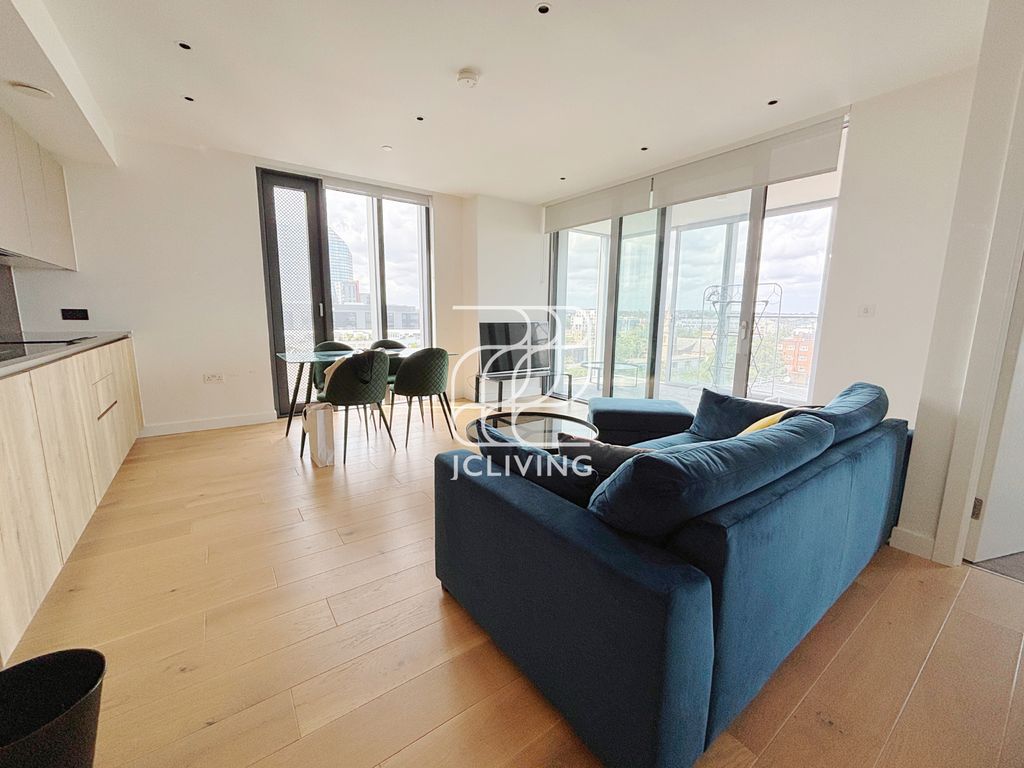 Property photo 3 of 10 Gallery