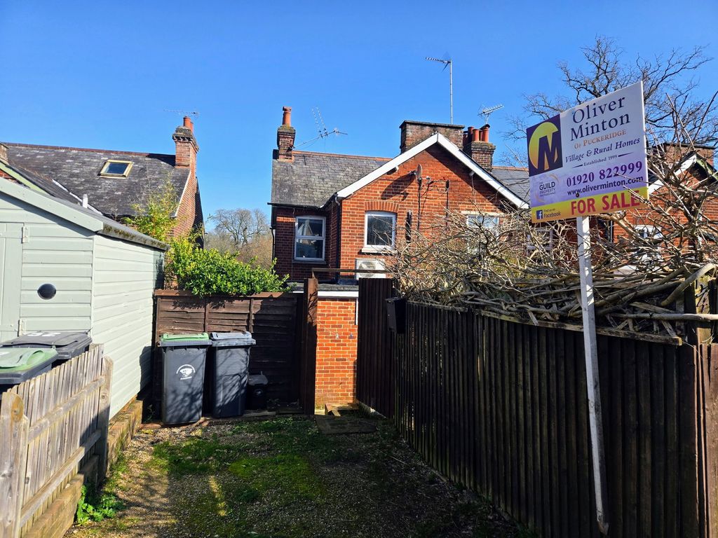 Property photo 3 of 21