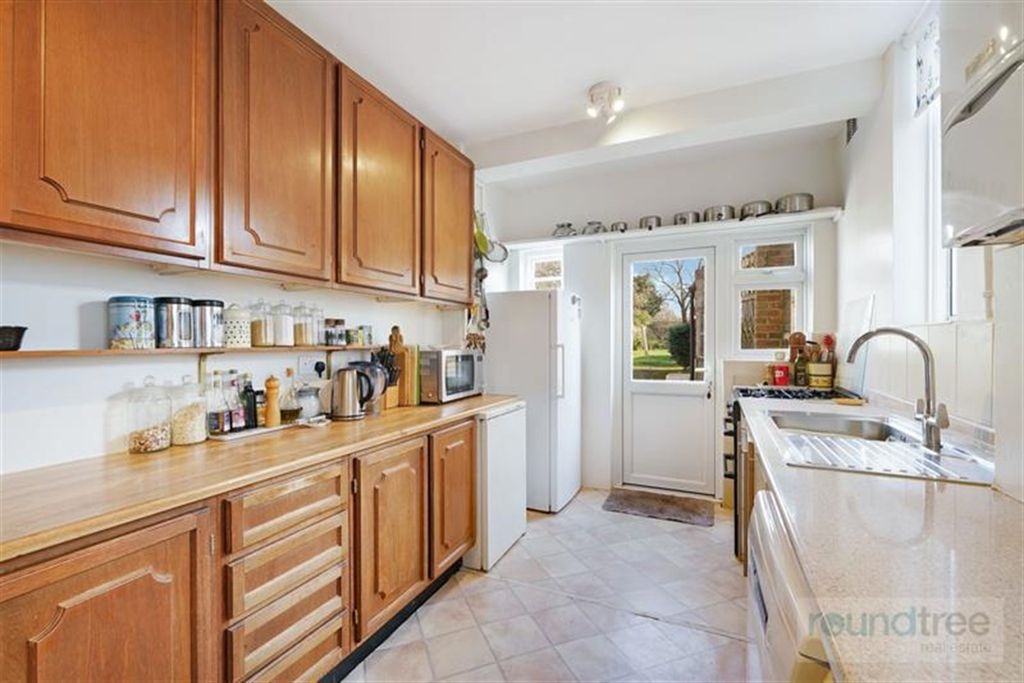 Property photo 1 of 14 (Main)