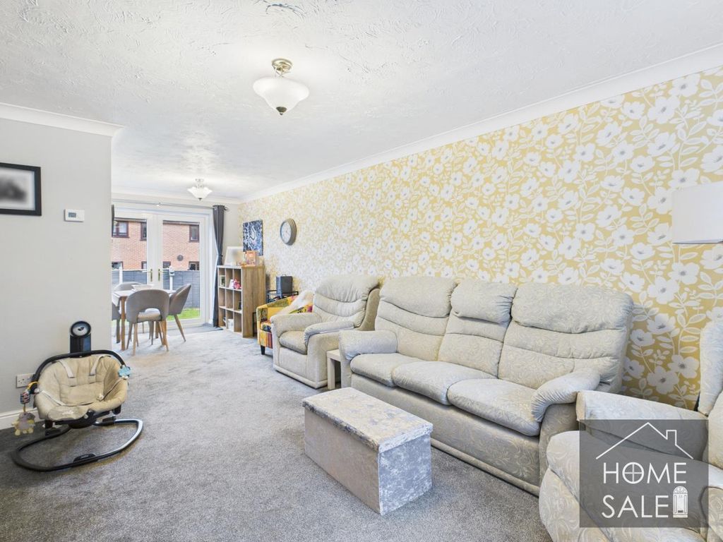 Property photo 3 of 17