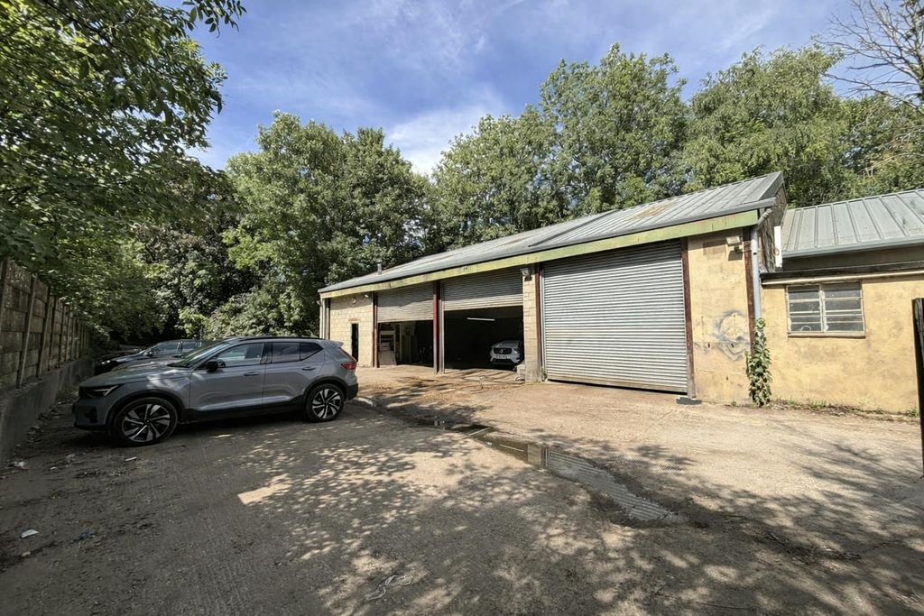 Property photo 2 of 7 Copilot_20260717_162806 (1).Png