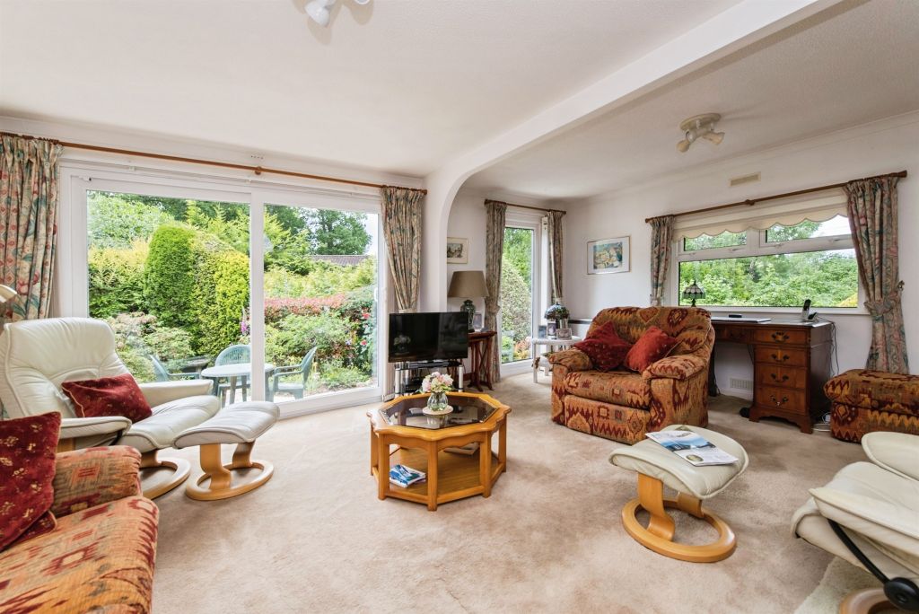 Property photo 2 of 16