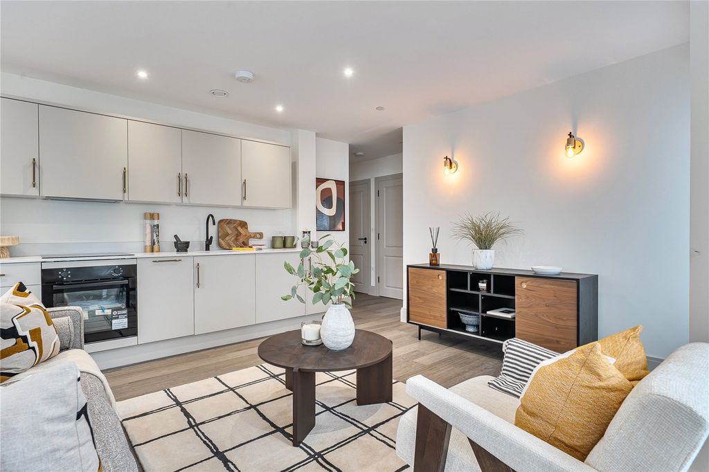 Property photo 3 of 9 Picture No. 13