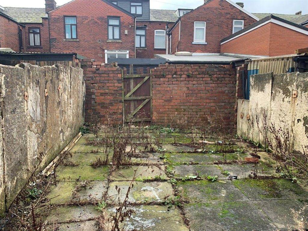 Property photo 2 of 9