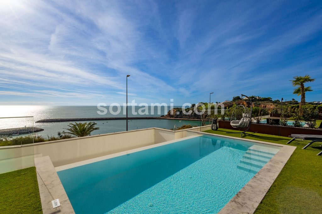 Property photo 2 of 45