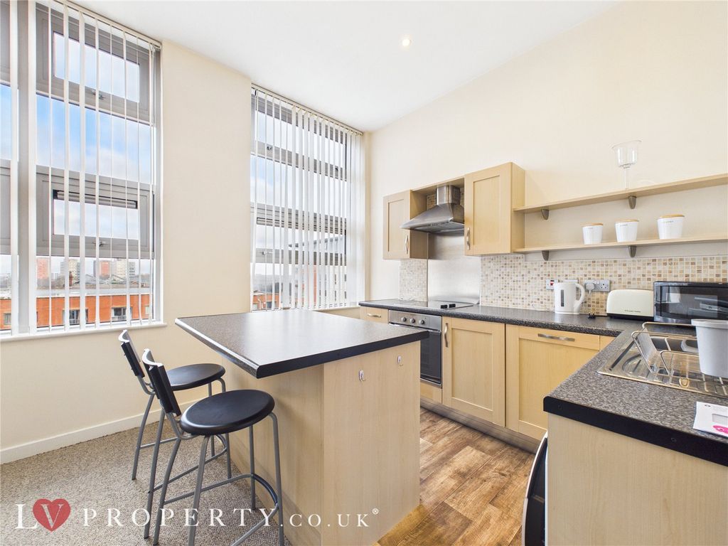 Property photo 1 of 10 Picture No. 11