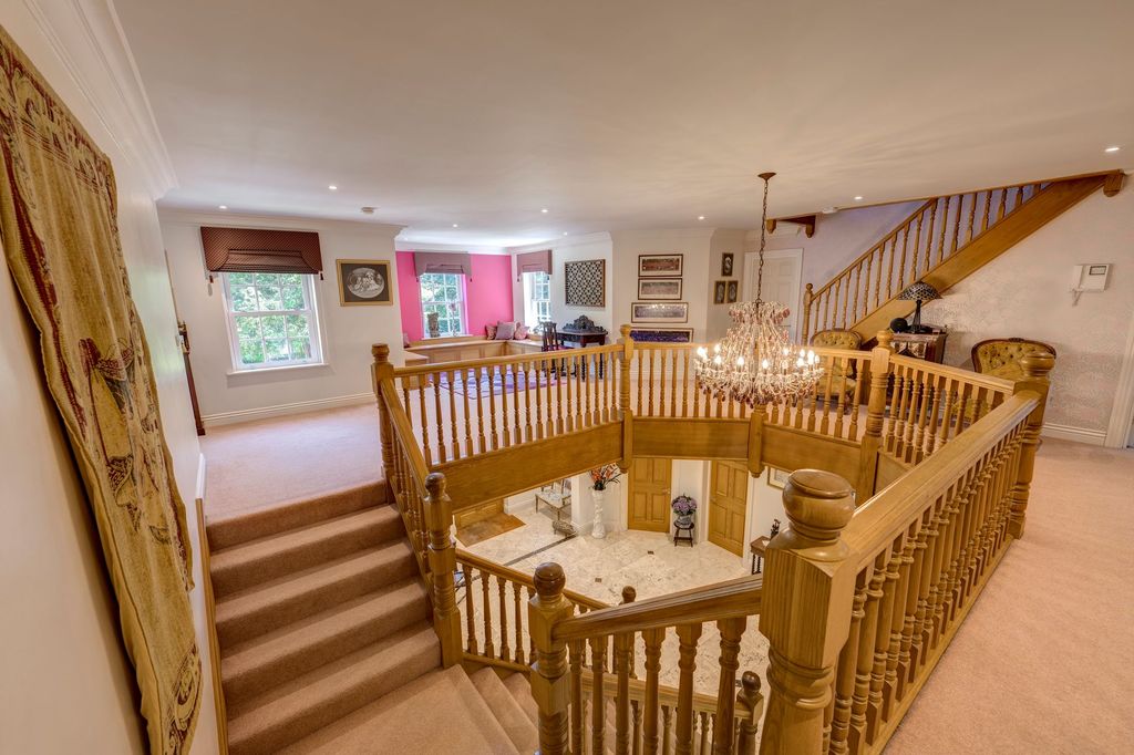 Additional image 13 of 8 bed detached house for saleWestfield Road, Beaconsfield HP9