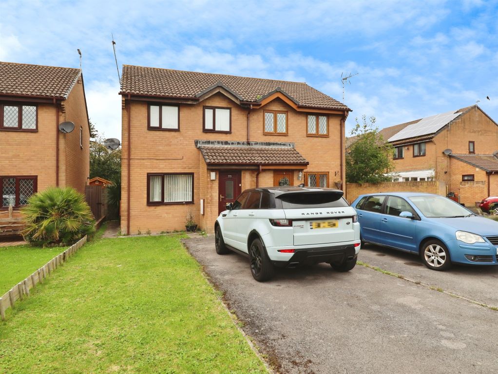 Property photo 1 of 14