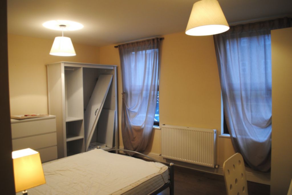 Property photo 2 of 7 Photo 4