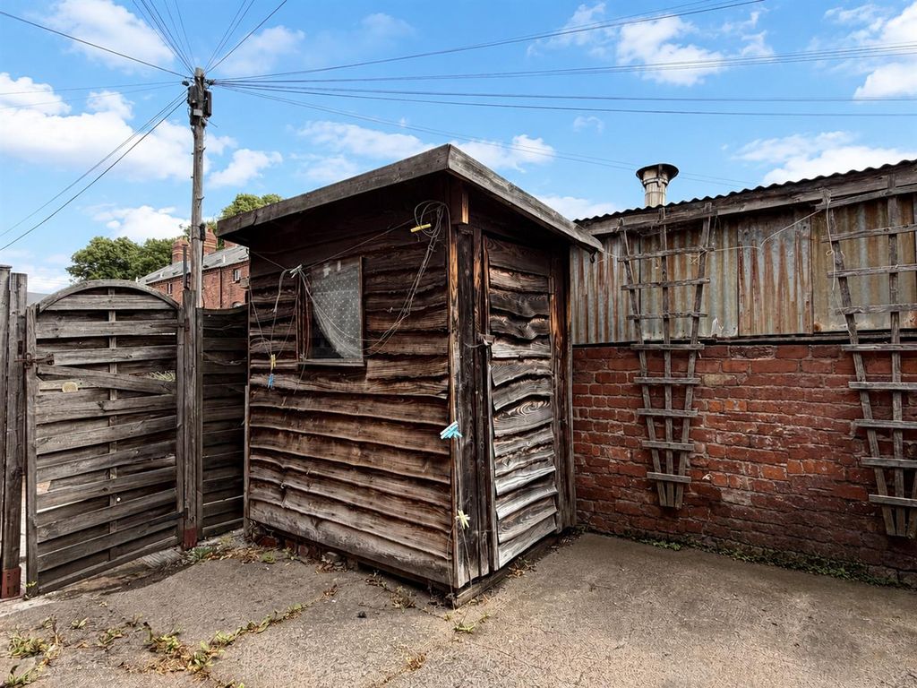 Property photo 2 of 13 8CD9Ffd8-66B8-4475-99Bc-D6D87Da11A5A.Png
