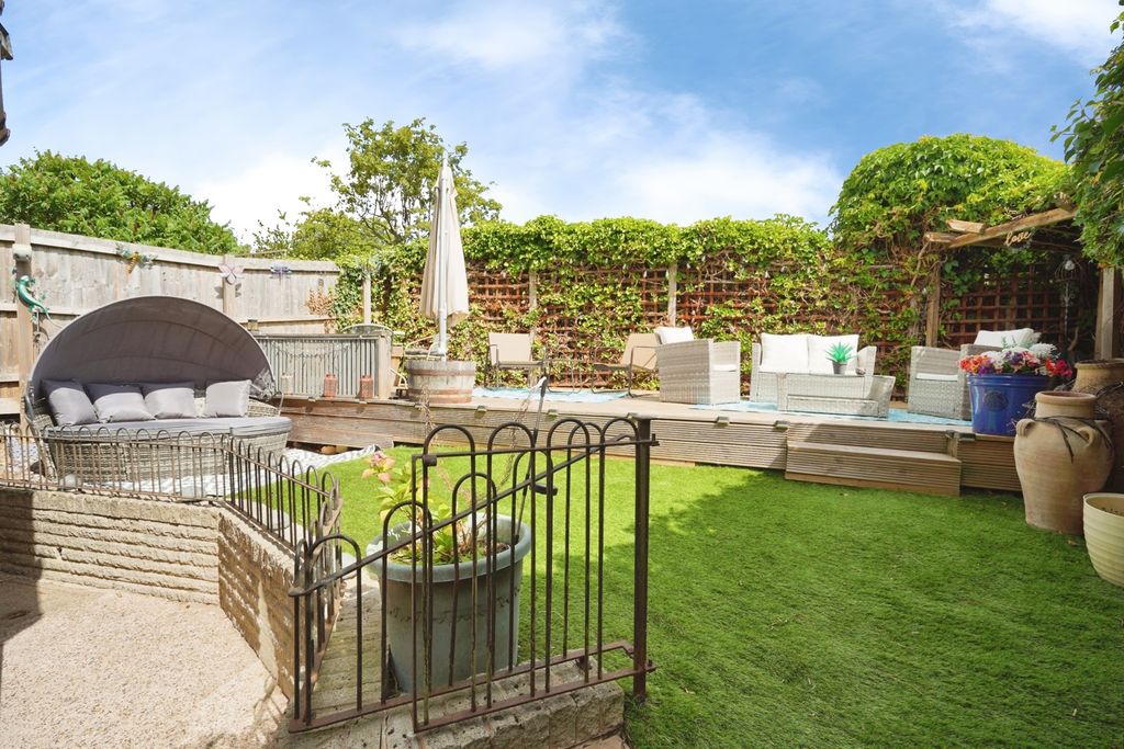 Property photo 3 of 19 Pbox-Img.Jpg