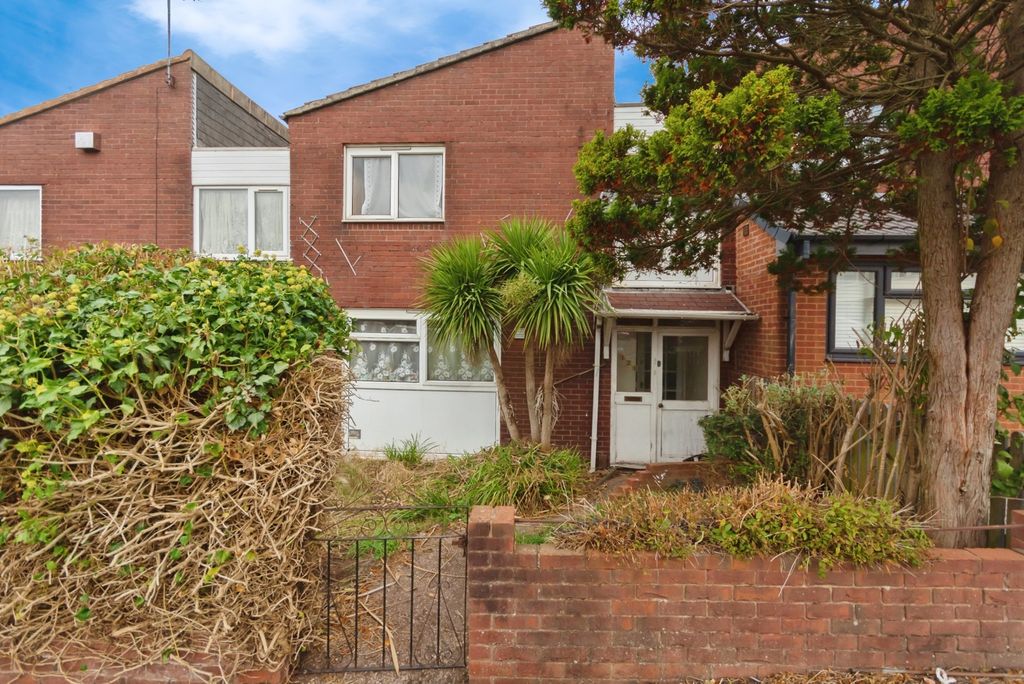 Property photo 1 of 17 Front