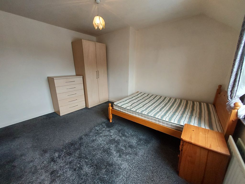 Property photo 2 of 6 Photo 2