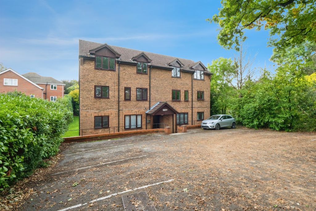 Property photo 1 of 10