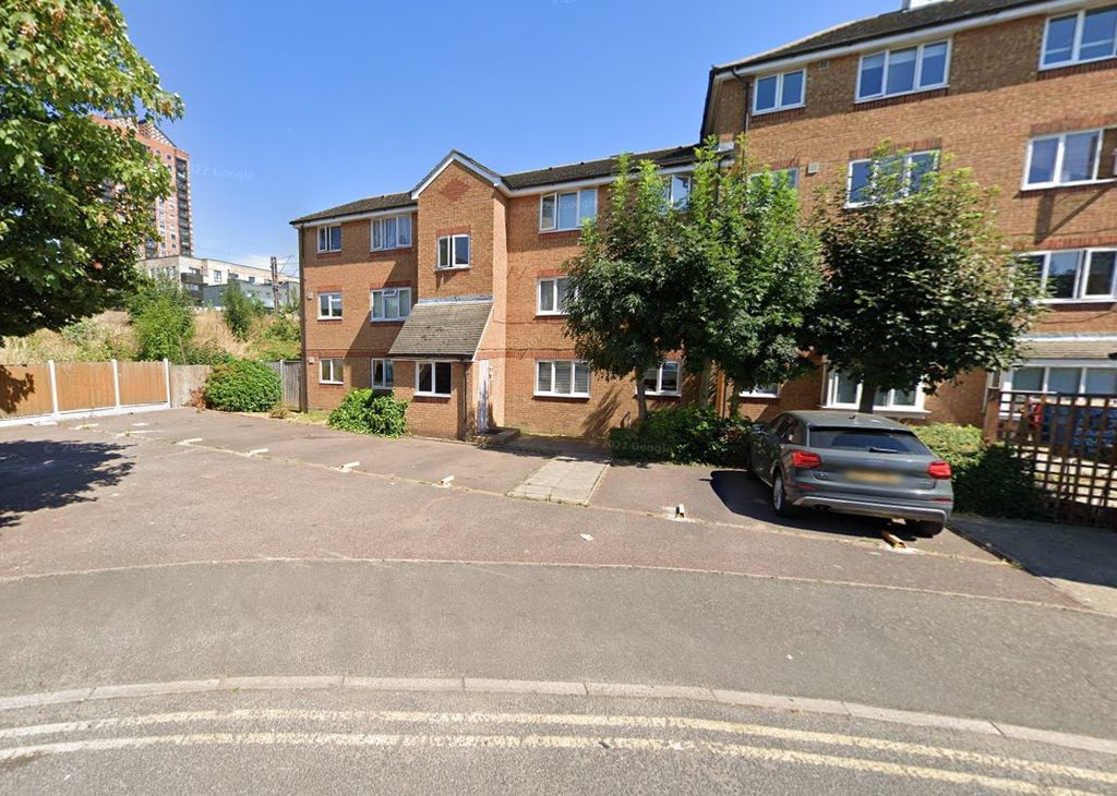 Property photo 1 of 6 3567662