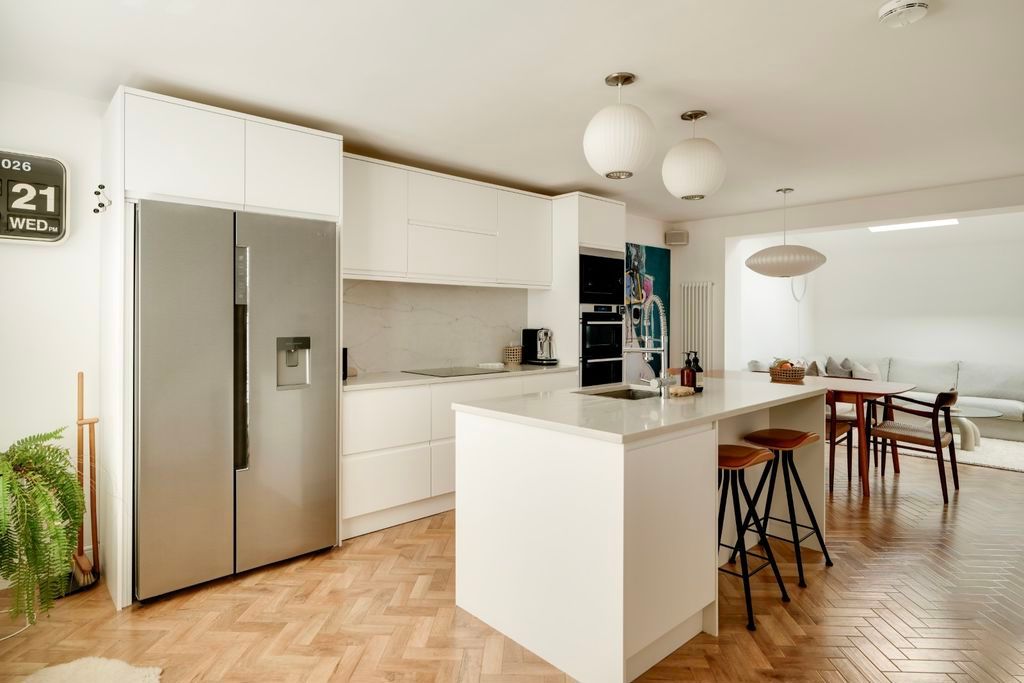 Property photo 3 of 18 Kitchen/Dining Room
