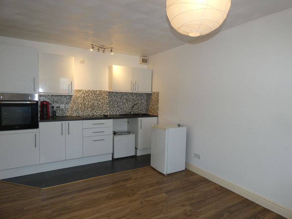 Property photo 2 of 6 P1060014