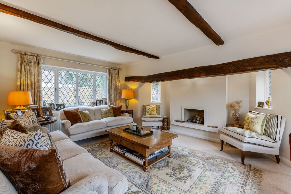 Property photo 3 of 22