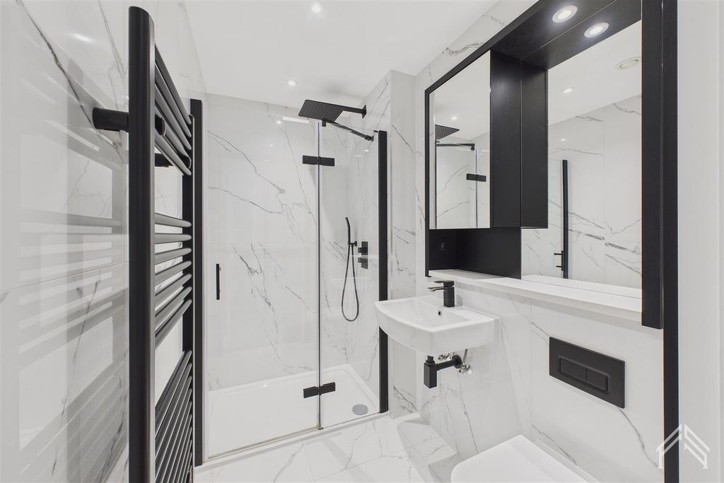 Property photo 3 of 10 4.Jpg