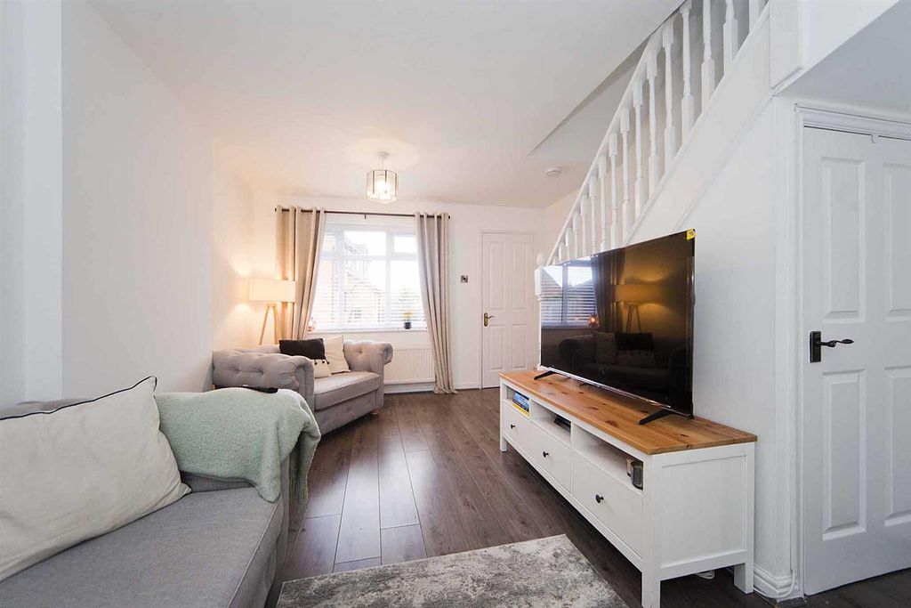 Property photo 3 of 21