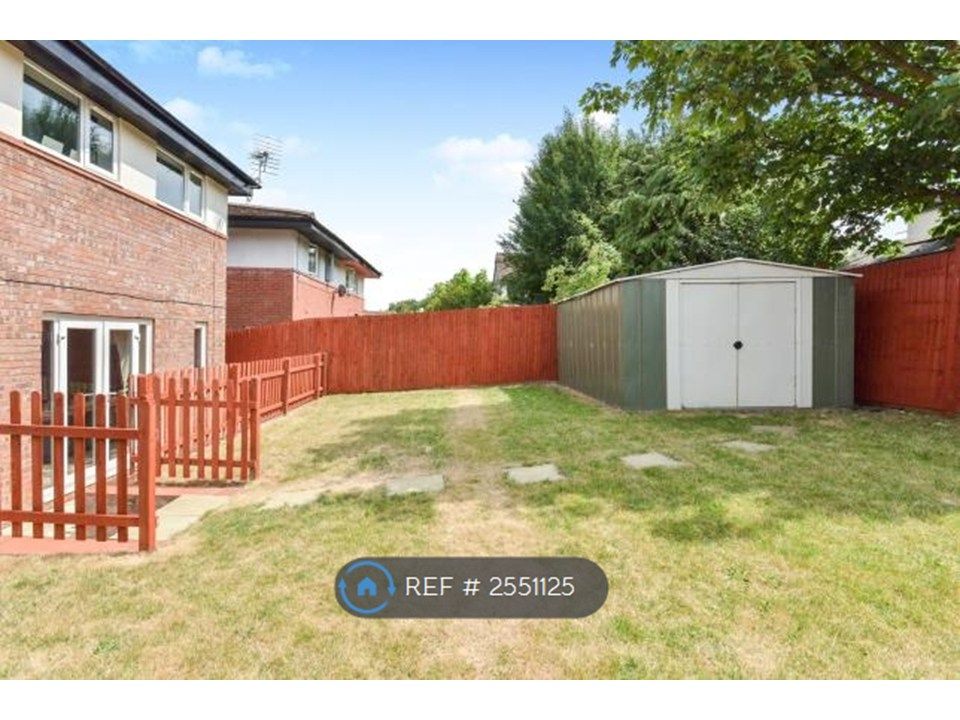 Property photo 3 of 6