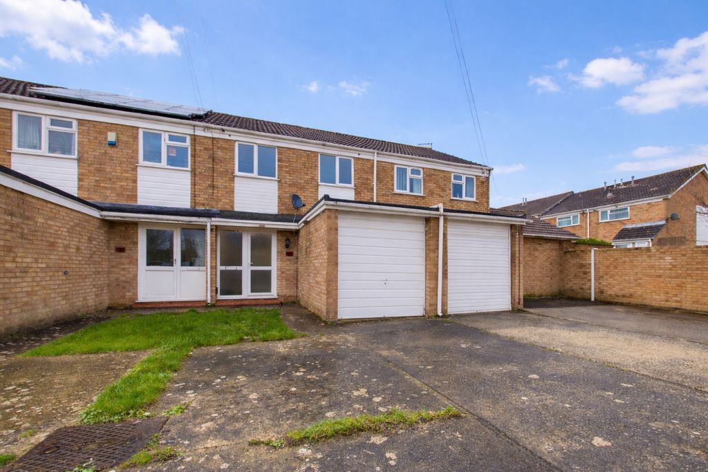 Property photo 1 of 9 Front Pic