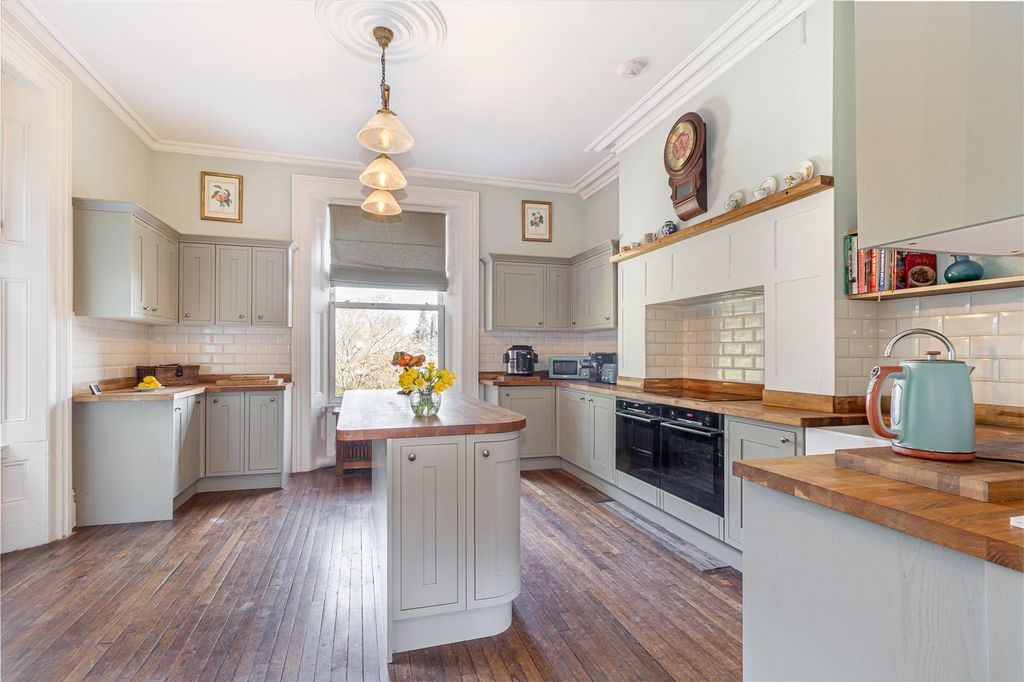 Additional image 17 of 9 bed detached house for saleComo Road, Malvern WR14