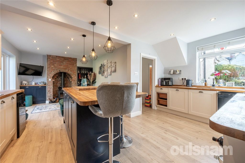 Property photo 3 of 22 Picture No. 07