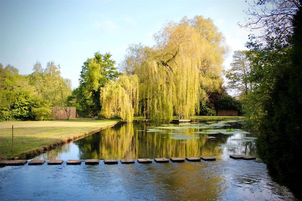 Additional image 20 of 5 bed detached house for saleAndwell Lane, Andwell, Hook, Hampshire RG27