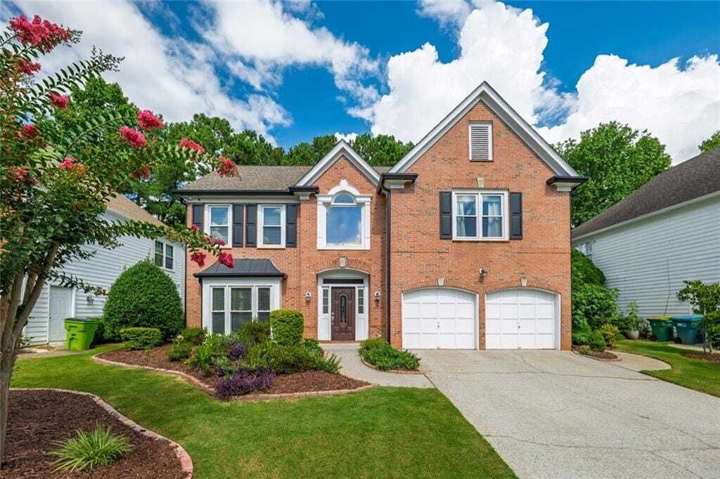 Property photo 1 of 31
