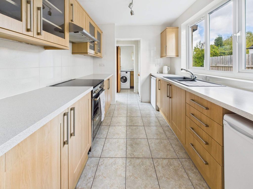 Property photo 2 of 26 Kitchen